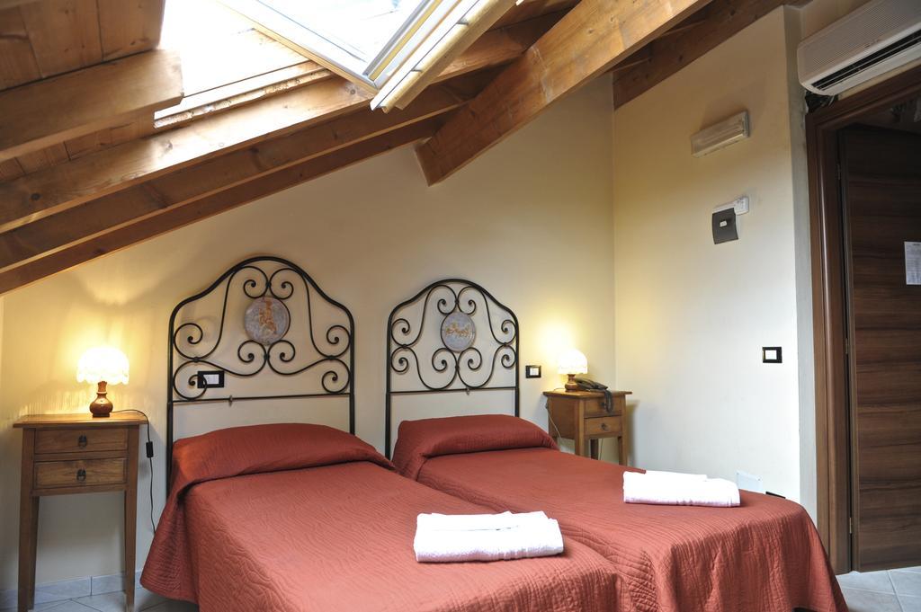 Hotel Giuseppe Ventimiglia Esterno foto