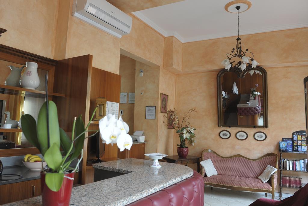 Hotel Giuseppe Ventimiglia Esterno foto