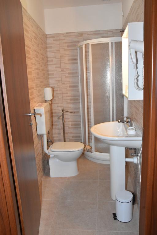 Hotel Giuseppe Ventimiglia Esterno foto
