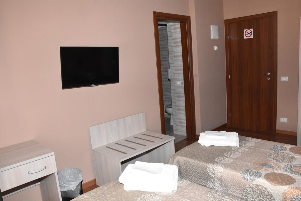 Hotel Giuseppe Ventimiglia Esterno foto